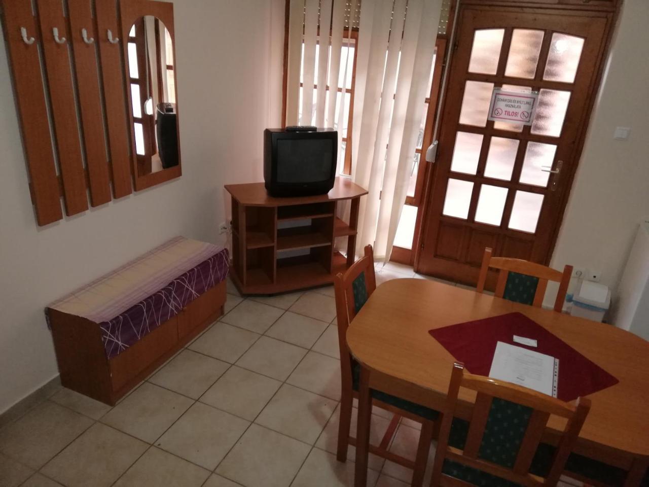 فندق ديبريتْسينفي  Rakoczi Panzio المظهر الخارجي الصورة